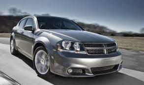 Dodge Avenger con mejor actitud