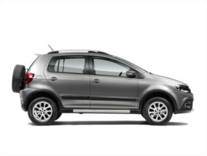Volkswagen CrossFox 2013 renovado para la aventura