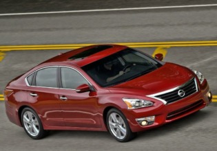 Nissan Altima 2013, totalmente revolucionado