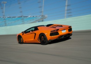 Lamborghini Aventador Carbono por Mansory