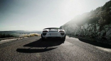 Video: Porsche 918 Spyder