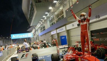 Tony Stewart pierde la cabeza