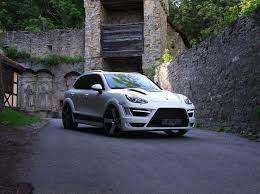 Porsche Cayenne por JE Design