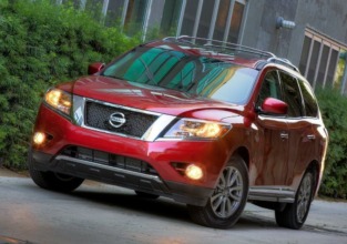 Video: Nissan Pathfinder 2013