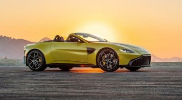 Video: Aston Martin V8 Vantage Roadster