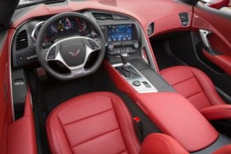 Video: Chevrolet Corvette Stingray 2014 y su moderna cabina