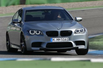Video: BMW M5 realiza el drift más largo del mundo