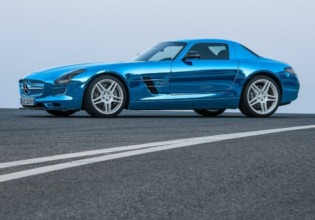 Mercedes SLS AMG Coupé Electric Drive establece récord