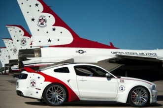 US Air Force Thunderbirds Ford Mustang GT