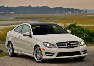 Mercedes-Benz llega a 10 millones de unidades producidas del Clase C