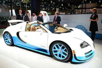 Bugatti Veyron Grand Sport Vitesse Jean Bugatti Special Edition en el Auto Show de Frankfurt 2013