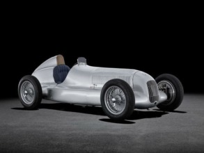 Mercedes-Benz W25 vuelve a Klausen Hill Climb