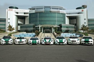 Dubai agrega cuatro deportivos a su flota de patrullas