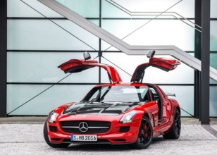 Mercedes-Benz SLS AMG GT Final Edition