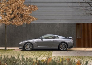 Nissan presenta el GT-R 2015