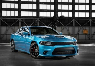 Dodge Charger un muscle car ardiente