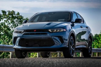 Ferrari enciende su árbol de Navidad