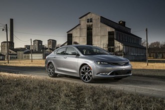 Fotos filtradas del nuevo Chrysler 200 antes de su debut en NAIAS