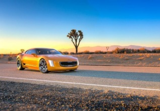 Kia GT4 Stinger Concept en el Auto Show de Detroit 2014