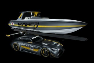 Mercedes-AMG y Cigarette Racing crean un barco espectacular