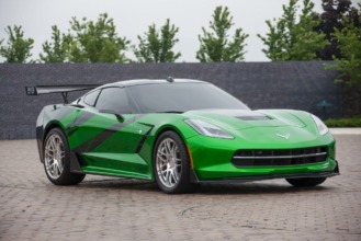 Chevrolet Corvette Stingray al estilo Transformers