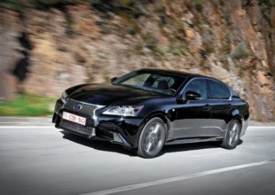 Patrullas Lexus en Australia