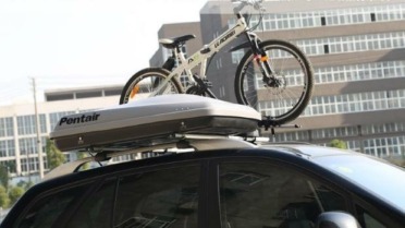 La carga en el techo de los autos puede ser peligrosa