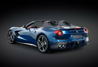 Ferrari F60 America debutó en Rodeo Dr. en Beverly Hills