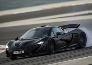 McLaren P1 en el Texas World Speedway