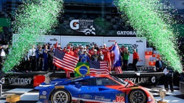 Victoria para Chip Ganassi y Ford EcoBoost en las 24 Horas de Daytona 2015