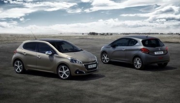 Peugeot 208 T16 sube el Volcán Etna