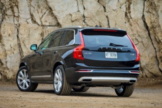 Volvo XC90 2015, la SUV se renueva para ofrecer un potente manejo ecológico