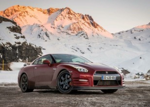 Nissan GT-R 2016, más potencia, más accesorios, edición especial y el mismo precio