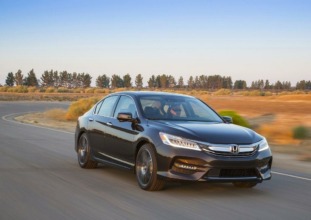 Honda Accord Hybrid TRG 2015 ¿El mejor de todos los Honda Accord?