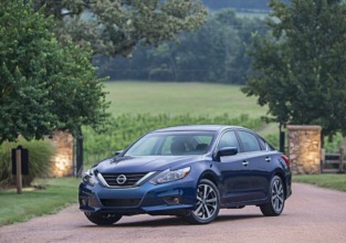 Nissan Altima 2015, el sedán familiar que brinda mucho más que una apariencia cautivadora