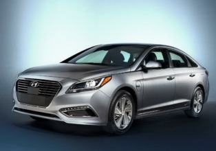 Hyundai Sonata Hybrid y Plug-in Hybrid 2016 harán temblar a la competencia