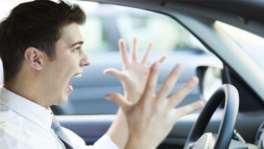 Agresividad al volante es contagiosa