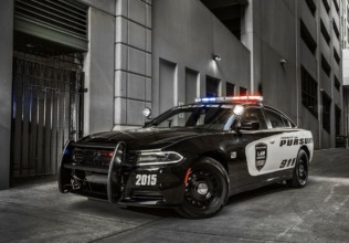 Dodge Charger Pursuit 2016, tecnología para la policía