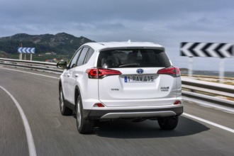 Toyota RAV4 Hybrid 2016, eficiencia y buen manejo
