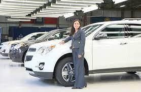 Premios de liderazgo para ingenieros latinos de GM