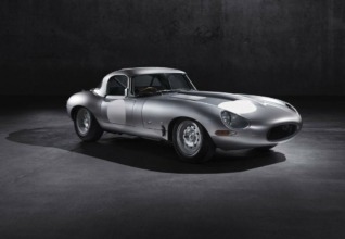 Así se construye el Jaguar E-Type Lightweight, como en los 60's