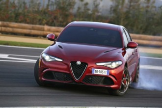 Top 5 virtudes Alfa Romeo Giulia 2017