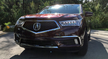 Acura MDX AWD 2017, la SUV perfecta para un viaje en familia