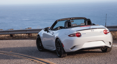 Mazda MX-5 2017, más seguridad estándar, mejor precio