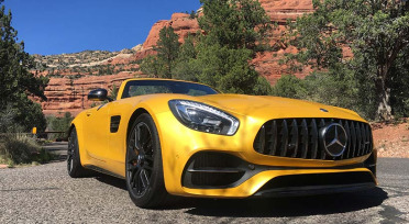 Test Drive Mercedes-AMG GT C Roadster 2018, potencia al aire libre