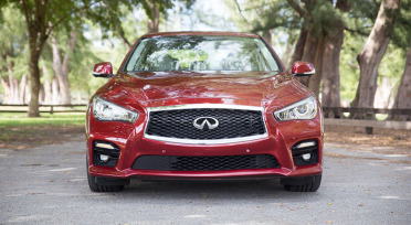 Infiniti Q50S 2017, sedán con alma de auto deportivo