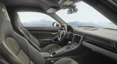 Porsche 911 Carrera T, homenaje al poder y la transmisión manual