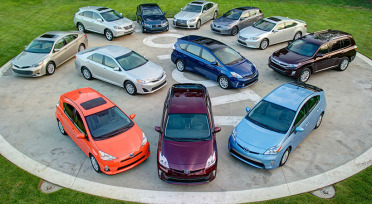 Toyota adelantó tres años el plan futuro eléctrico 2020