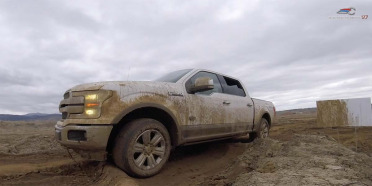 Video Test Drive Ford F-150 Power Stroke Diesel 2018 en off-road