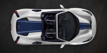 Ferrari 488 Pista Spider debutó en Pebble Beach 2018